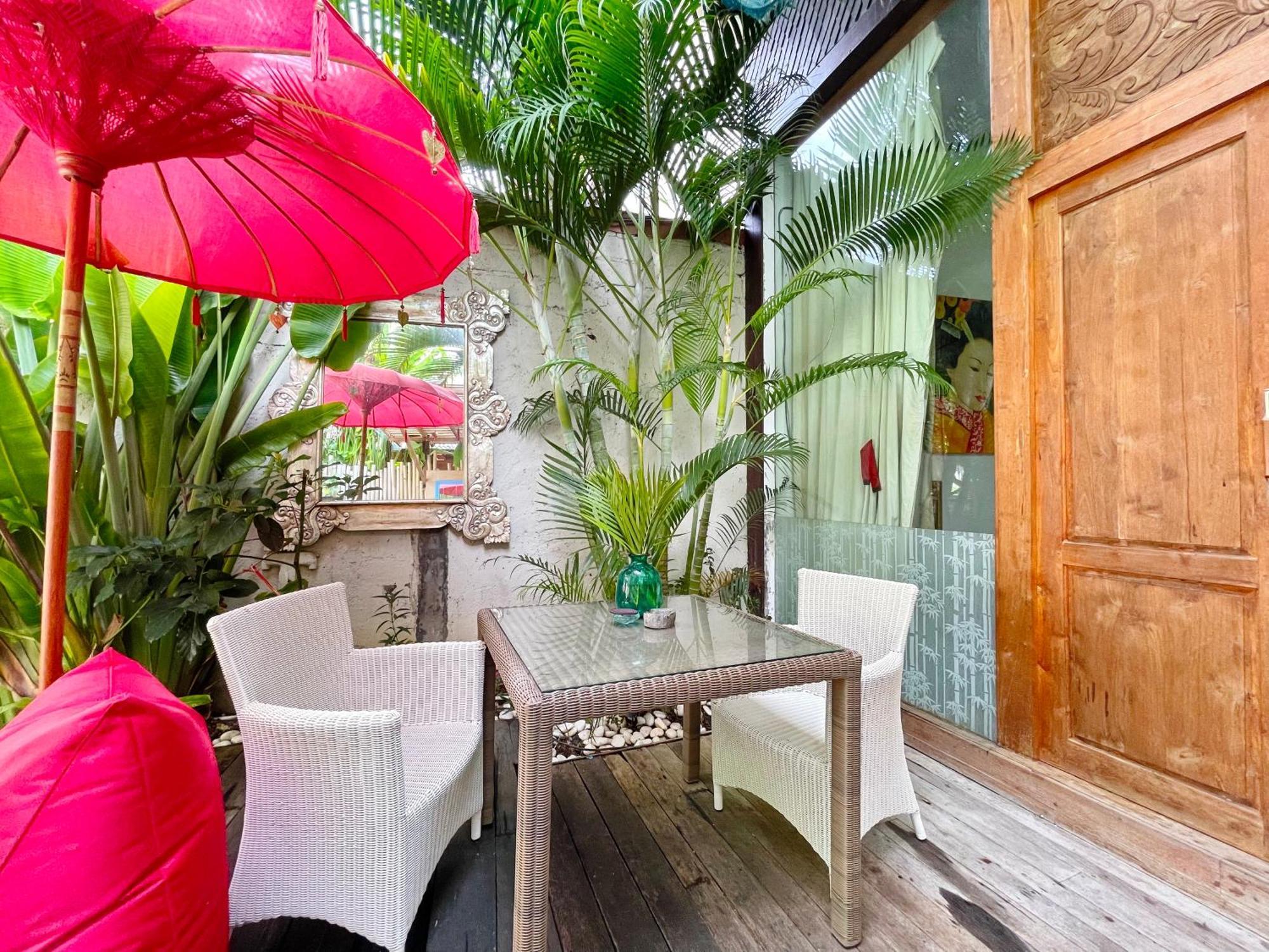 The Secret Jungle Villas Seminyak Exterior foto