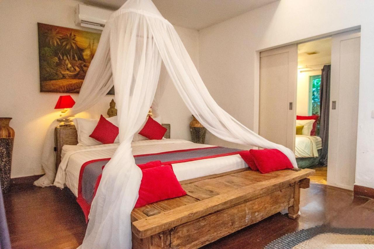 The Secret Jungle Villas Seminyak Exterior foto